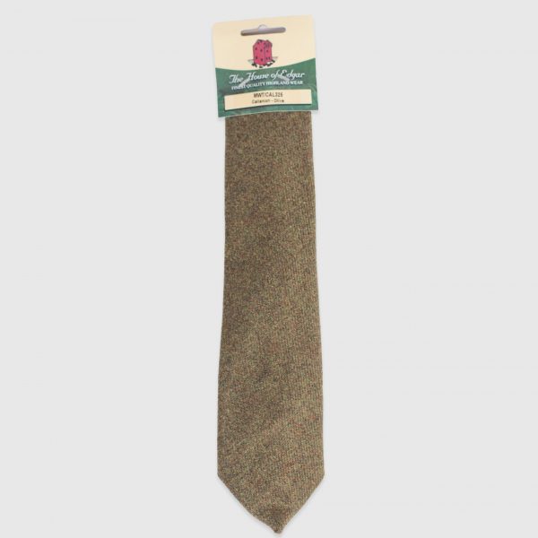 Callanish Olive Product shot