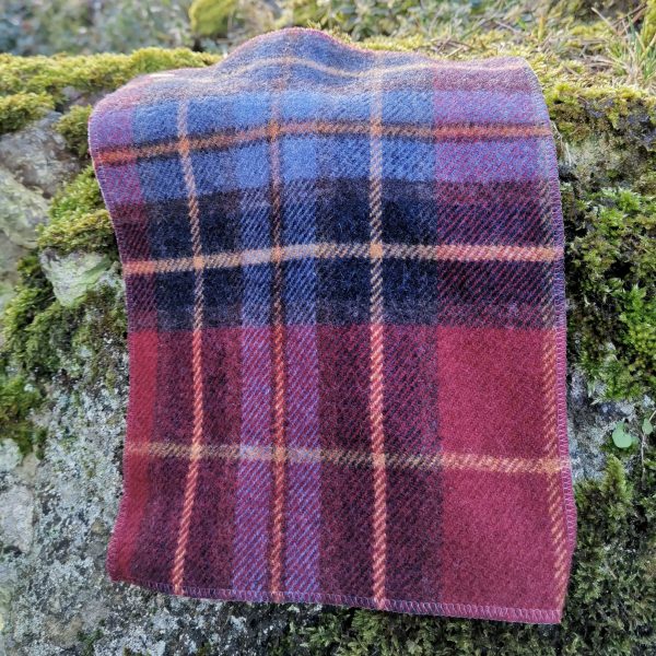 Inveralmond Throw Spice Product Shot